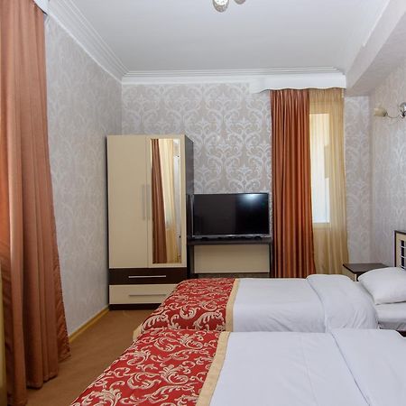 Silk Road Hotel Тбилиси Екстериор снимка