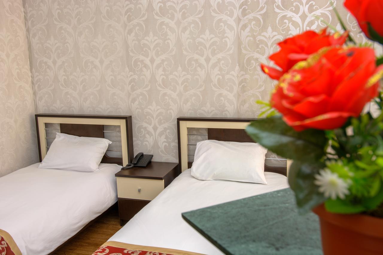 Silk Road Hotel Тбилиси Екстериор снимка
